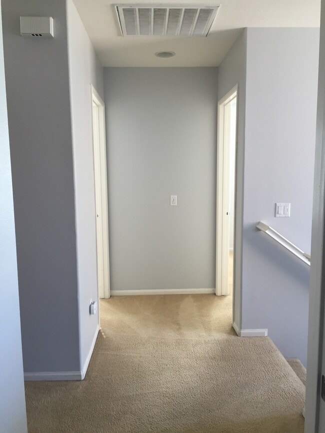 Building Photo - Two Story Townhome -  Moreno Valley