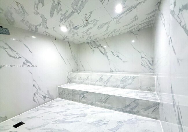 Building Photo - 1100 Biscayne Blvd