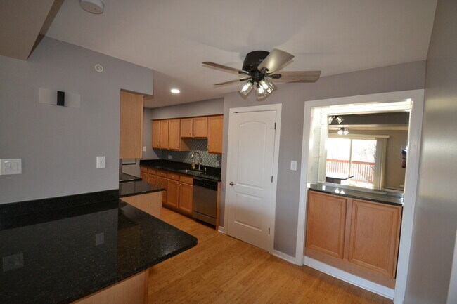 Building Photo - 17528 71st Ave