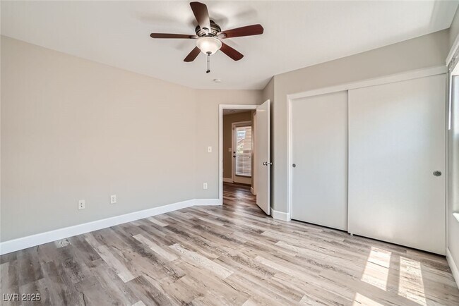 Building Photo - 5407 Bristol Bend Ct