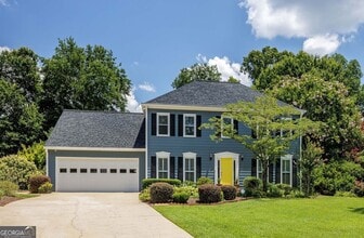 Building Photo - 1140 Mitsy Forest Dr NE