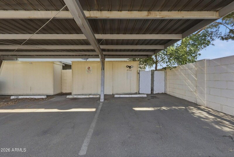 Building Photo - 3701 S Mill Ave