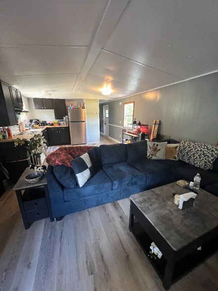 Building Photo - 43 Bridle St