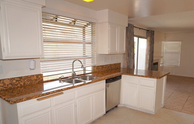 Building Photo - 23848 Bouquet Canyon Pl