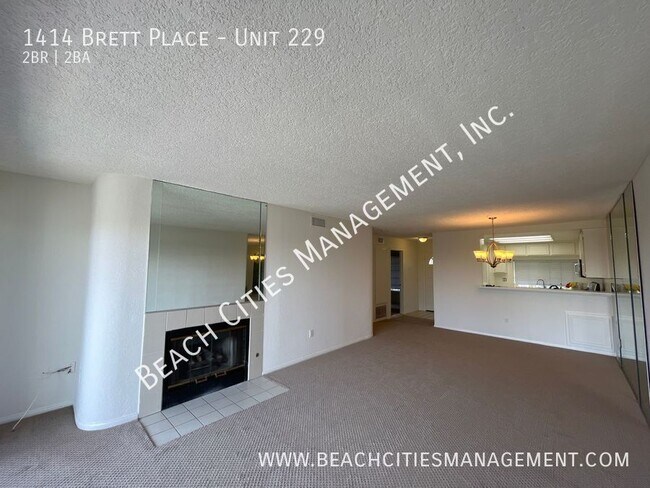Building Photo - 1414 Brett Pl