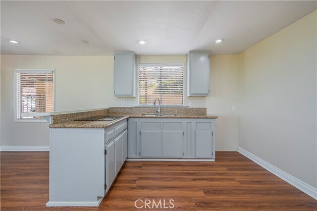 Building Photo - 14854 Las Tunas Dr