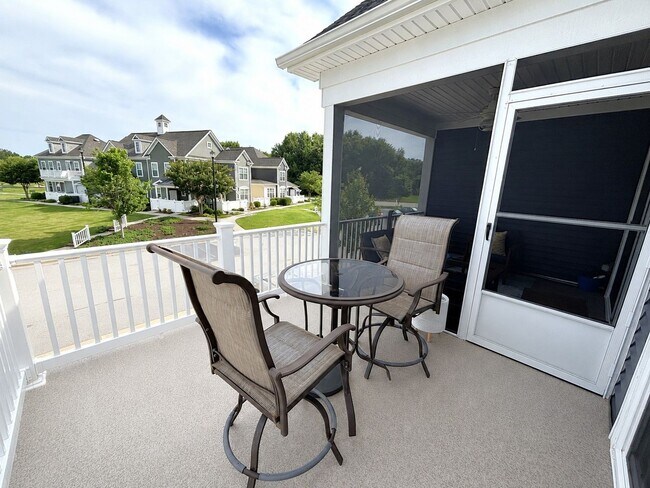 Building Photo - Marketing title- 4 bedroom/ 3 bathrooms- The Promenade at John Tyler