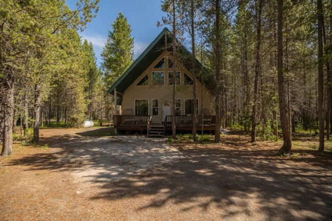 Building Photo - 3627 Bills Loop Rd