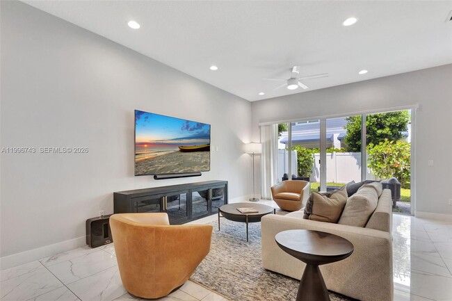 Building Photo - 4921 Pointe Midtown Way