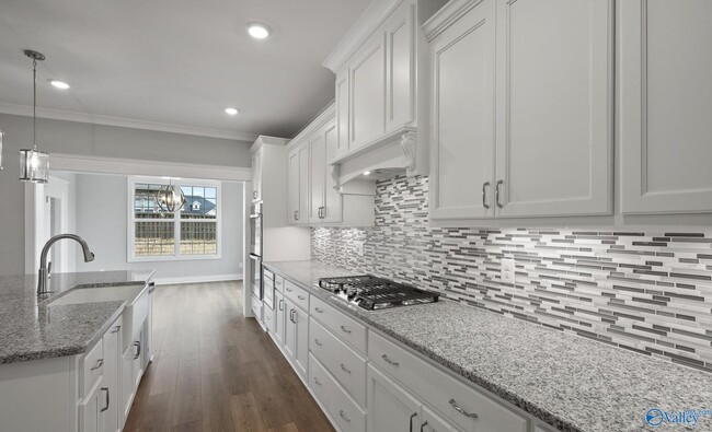 Building Photo - 8105 Goose Ridge Dr SE
