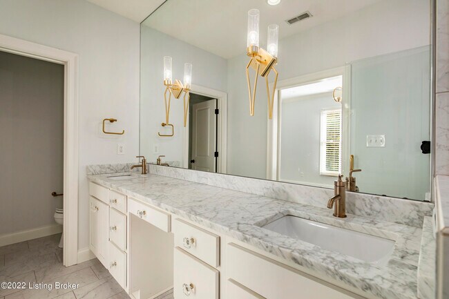 Building Photo - 9409 Civic Way