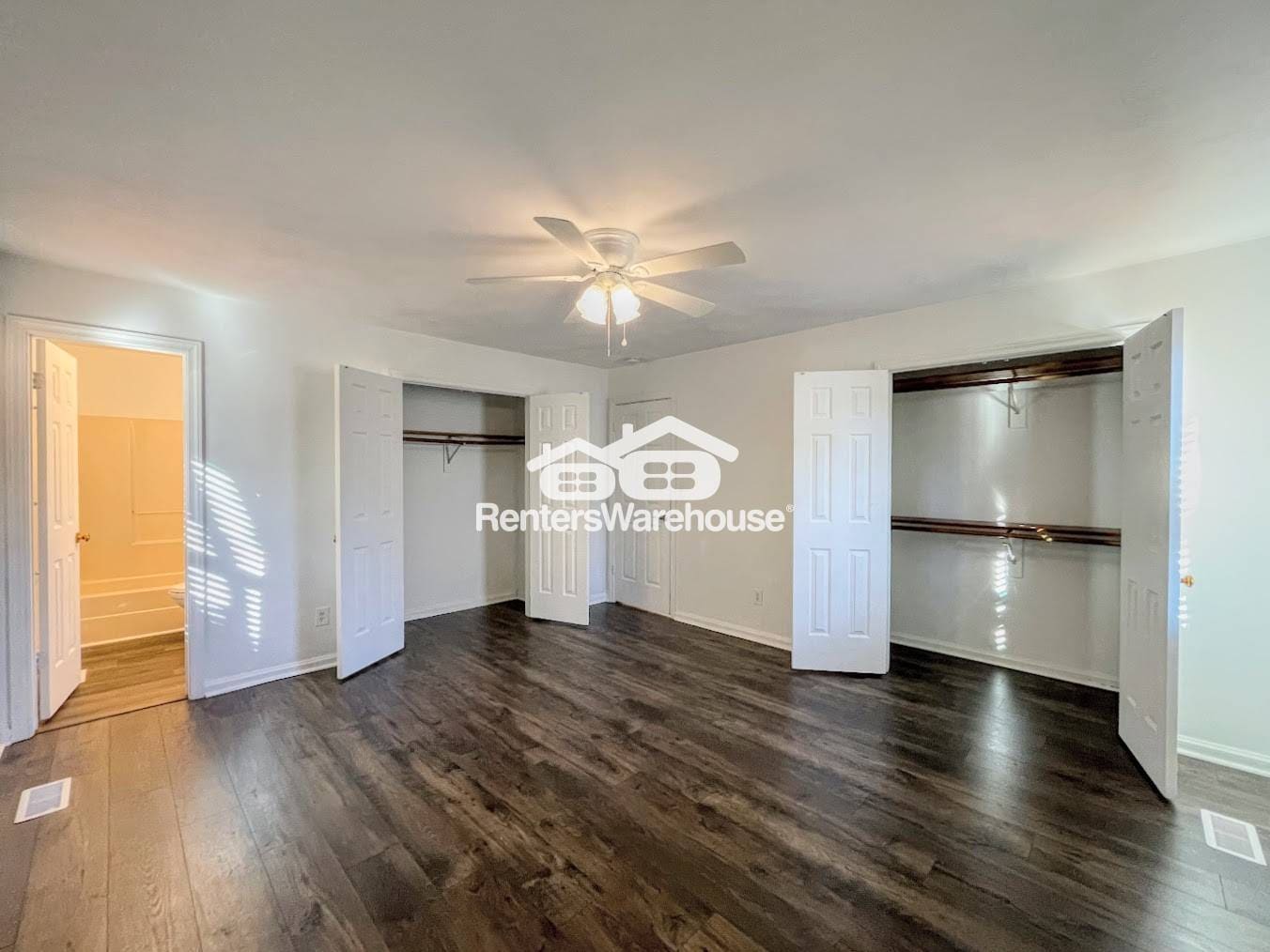 Building Photo - 411 Linkenborough Dr