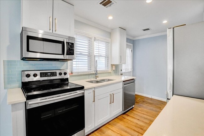 Building Photo - 3 Bed Apartment in North Middletown