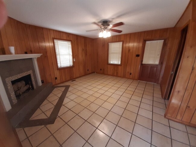 Building Photo - Single Family Home | Heber Springs