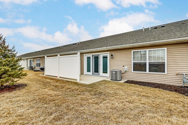 Building Photo - Victory Place Villas - 2 Bedroom, 2 Bathroom