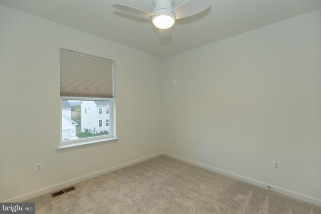 Building Photo - 767 Lord Fairfax St