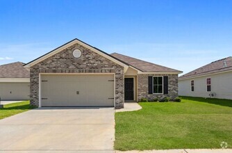 Building Photo - 3 Bedroom, 2 Bath home.