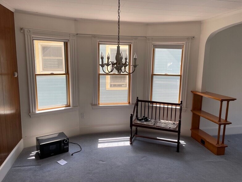 Building Photo - 24 Gold Star Rd