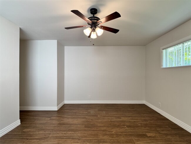 Building Photo - 5139 Indigo St