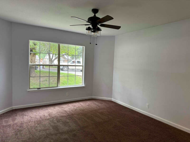 Building Photo - 8742 Ridge Moon Dr
