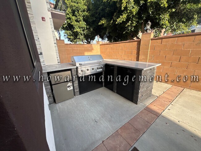 Building Photo - 02017CE