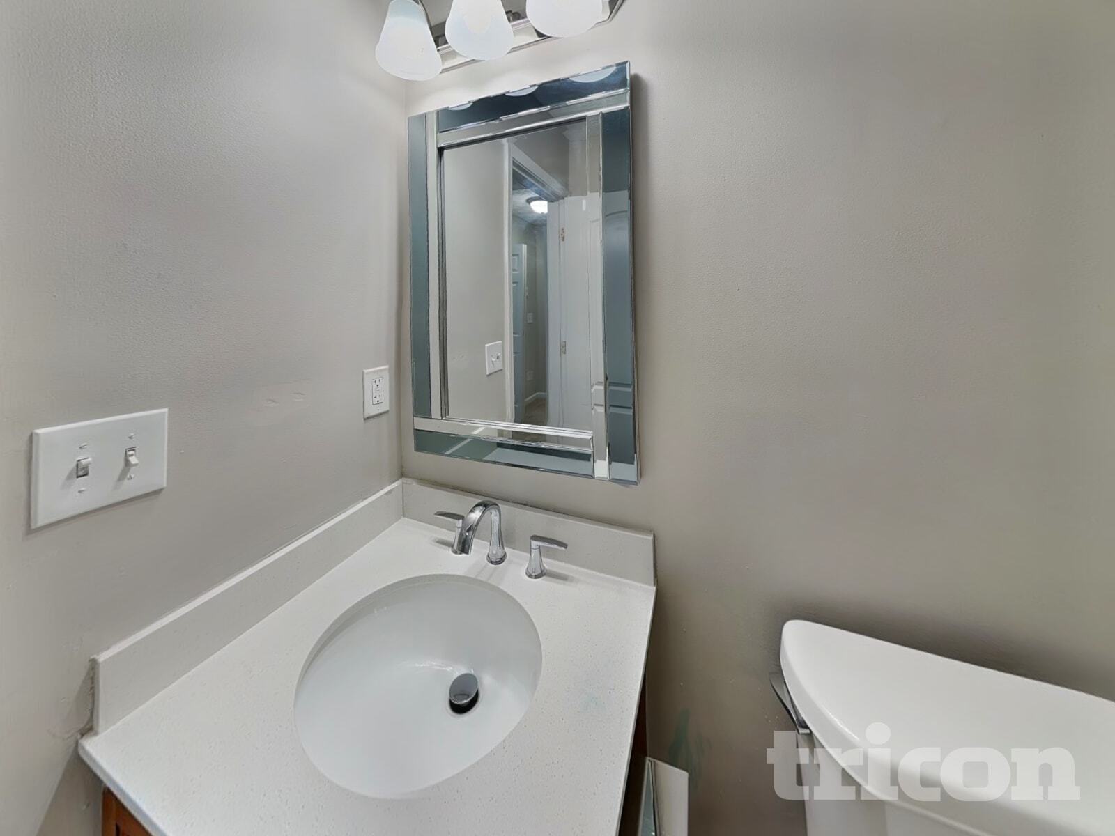 Building Photo - 1740 Formosa Ln