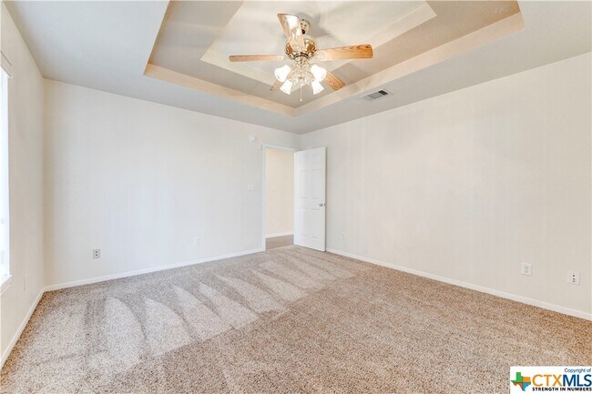 Building Photo - 4703 Mildred Ave