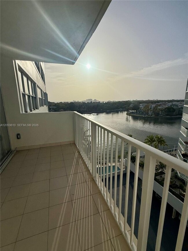 Building Photo - 5838 Collins Ave