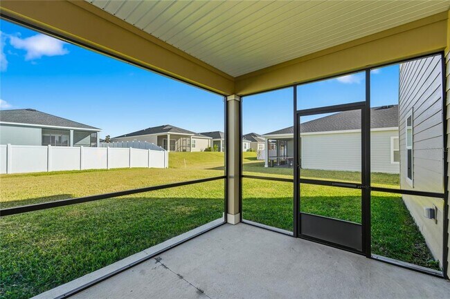 Building Photo - 6680 SW 89th Loop