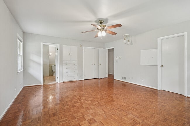Building Photo - 18 Dorison Dr