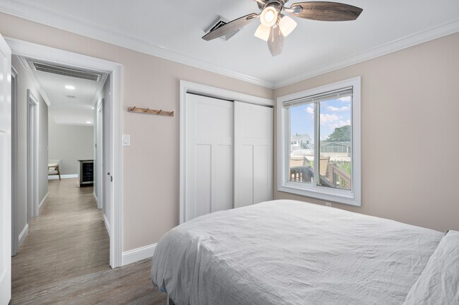 Building Photo - 771 Jane Dr