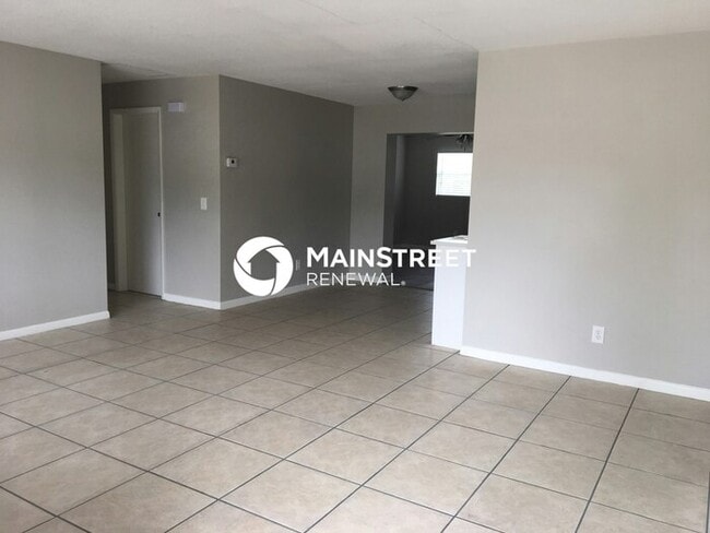 Building Photo - 3 Bedroom Pet-Friendly Home in Clearwater,...