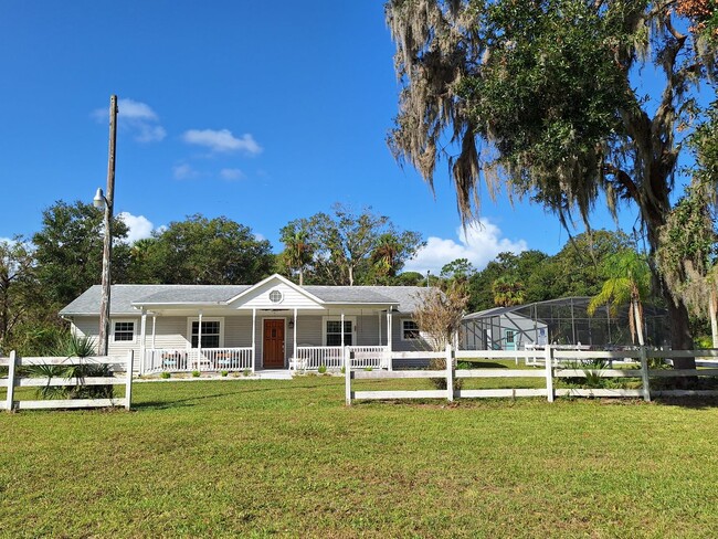 Building Photo - NEW SMYRNA BEACH MONTHLY RENTAL - POOL HOM...