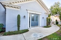 Building Photo - 1610 S Pomona Ave
