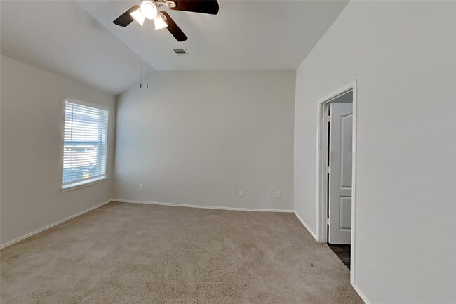 Building Photo - 21414 Mission Falls Dr