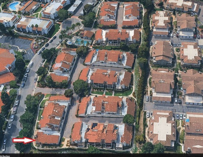 Building Photo - 11872 Bernardo Terrace