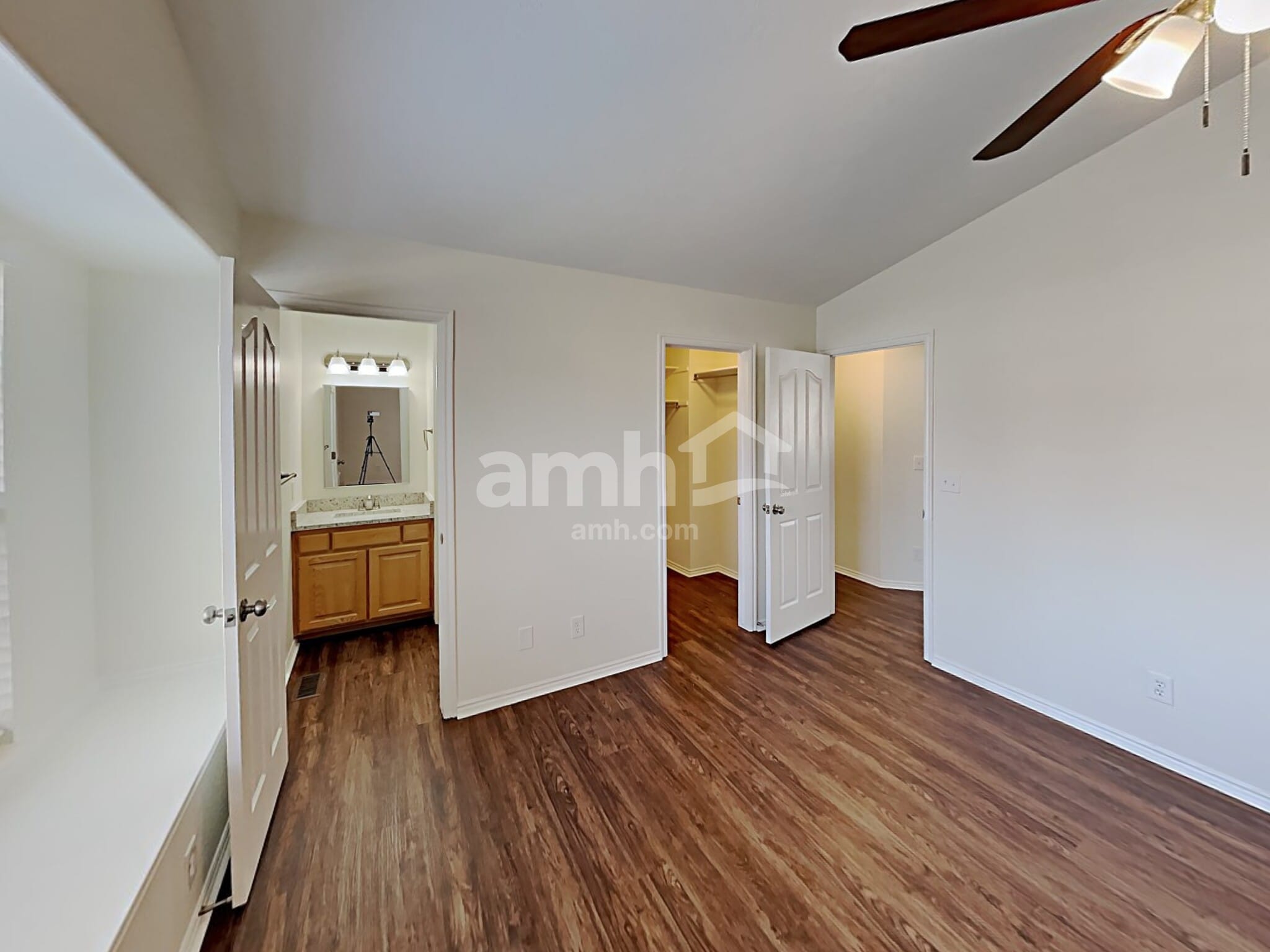 Building Photo - 1470 S 1525 W