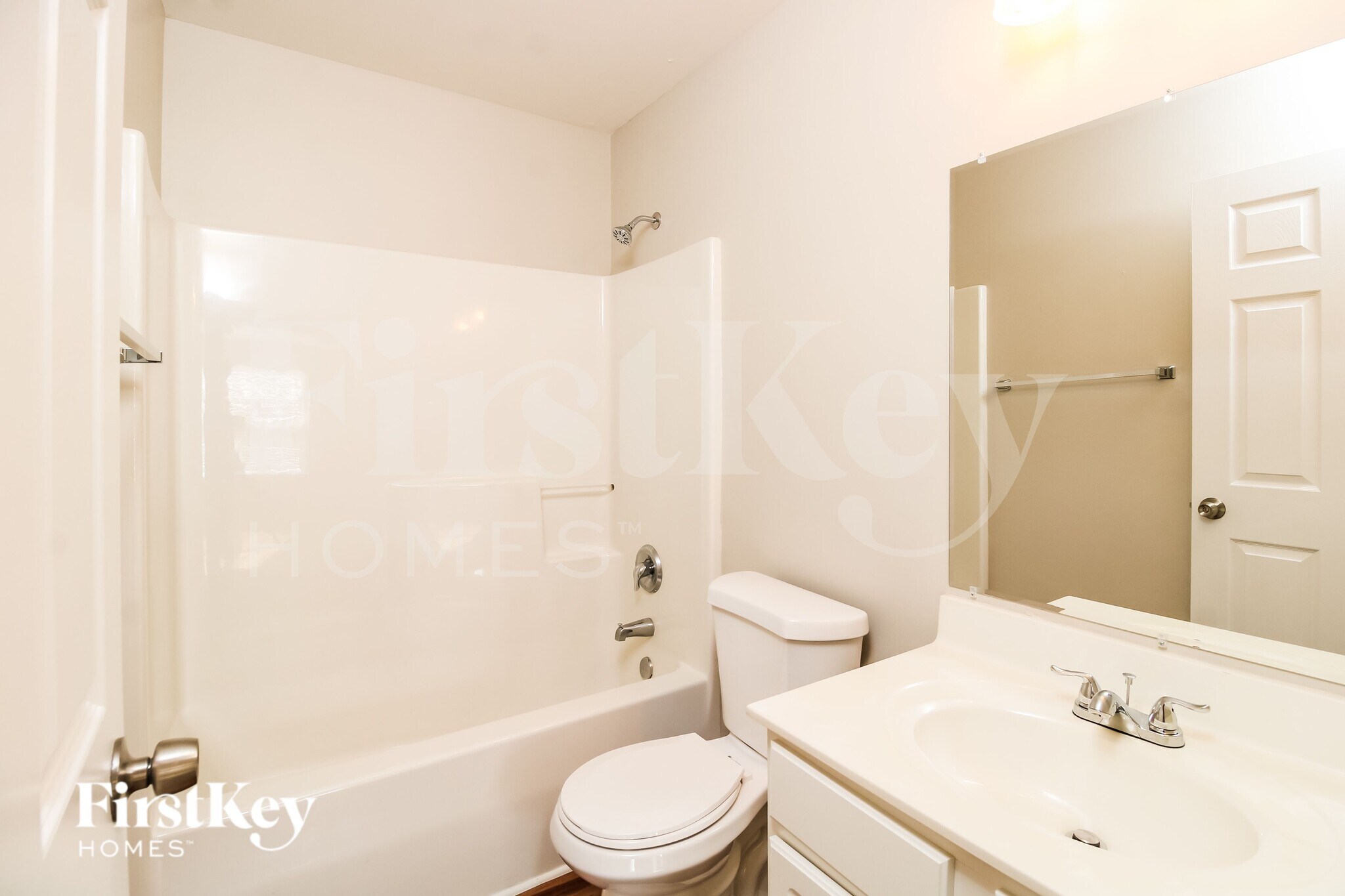 Building Photo - 6720 Winners Dr