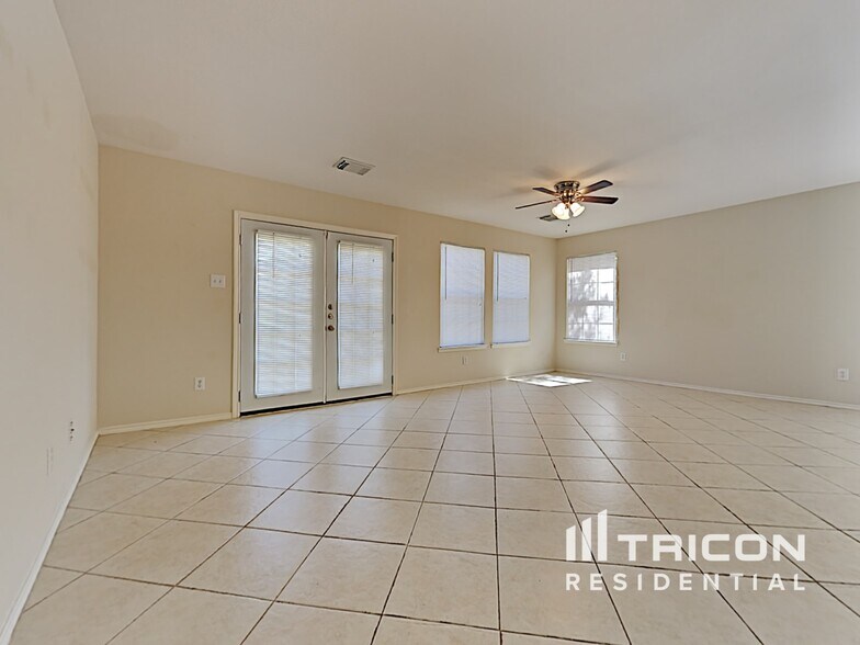 Building Photo - 21206 Bridgemeadows Ln