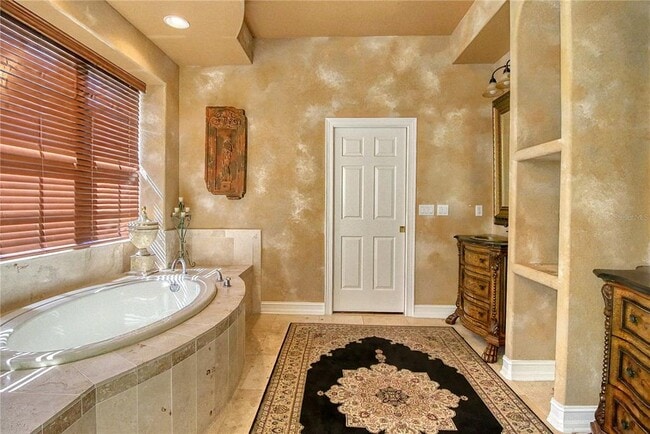 Building Photo - 110 Portofino Dr