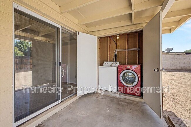Building Photo - 12224 N 26th St