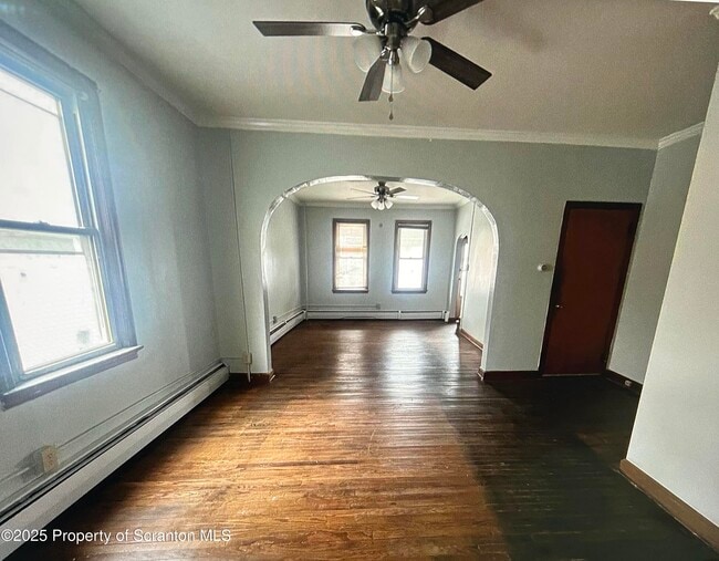Building Photo - 504 Storrs St