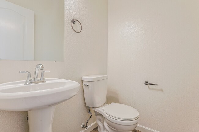 Building Photo - 3683 E Stampede Dr