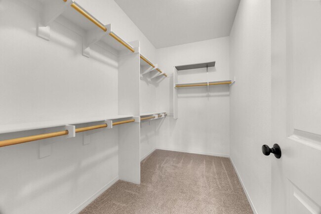 Building Photo - 2221 Capistrano Way
