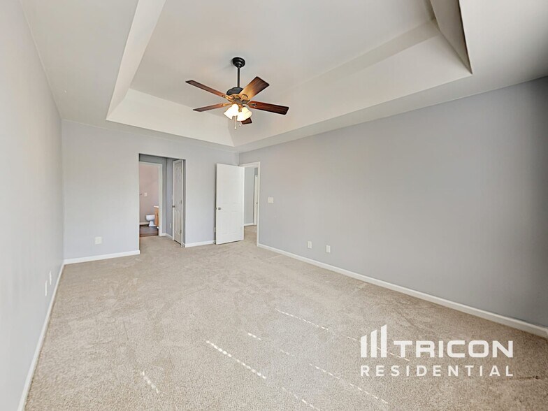 Building Photo - 1429 Rheo Ct NW