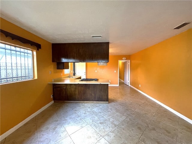 Building Photo - 10802 Grape St