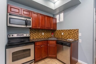 Building Photo - 2016 N 18th St