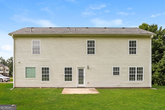 Building Photo - 110 Lumby Ln