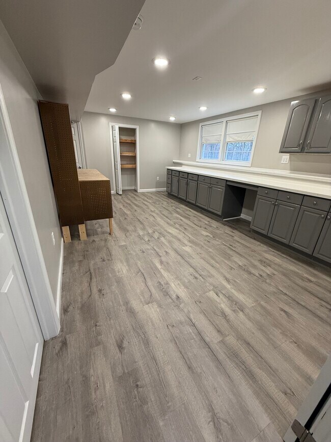 Building Photo - 317 Heather Glen Ln