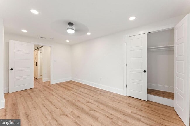 Building Photo - 209 Merion Ave